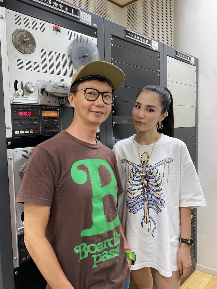 專訪嘻哈歌手江靜