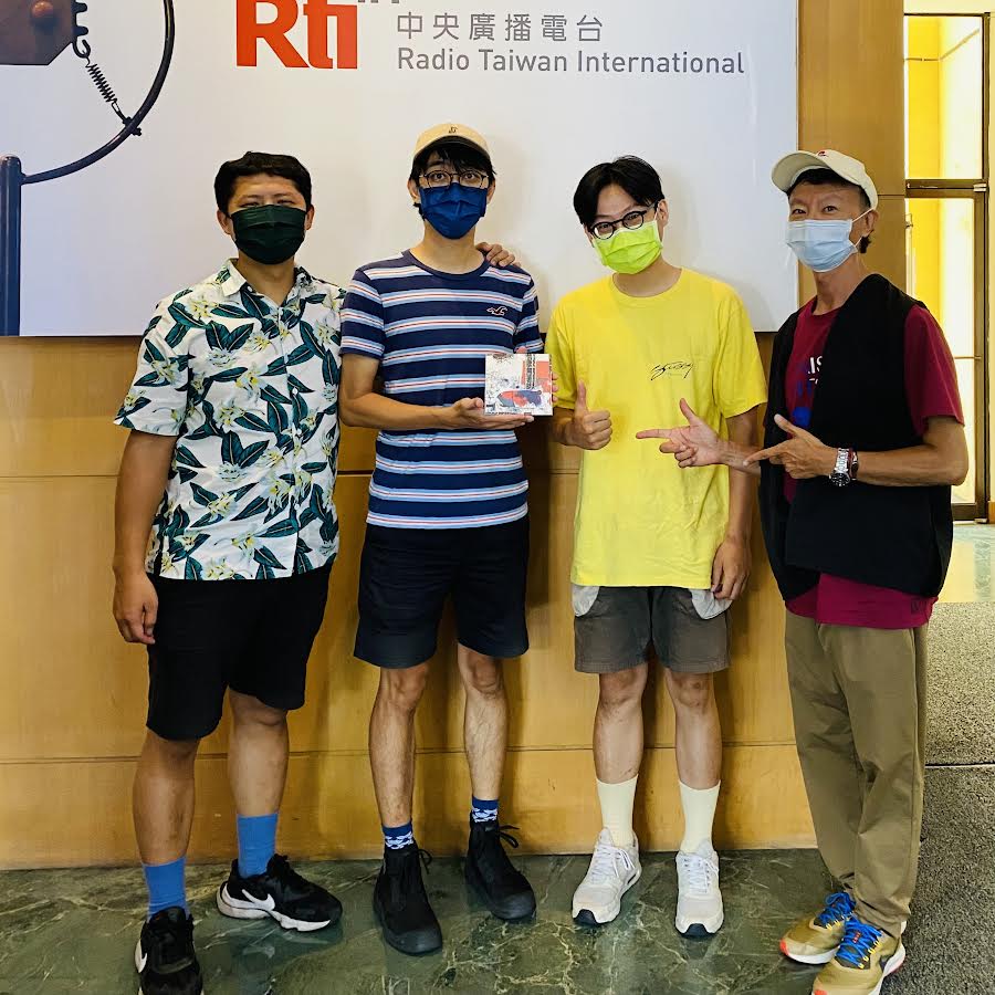 專訪孩子王介紹新專輯(二)