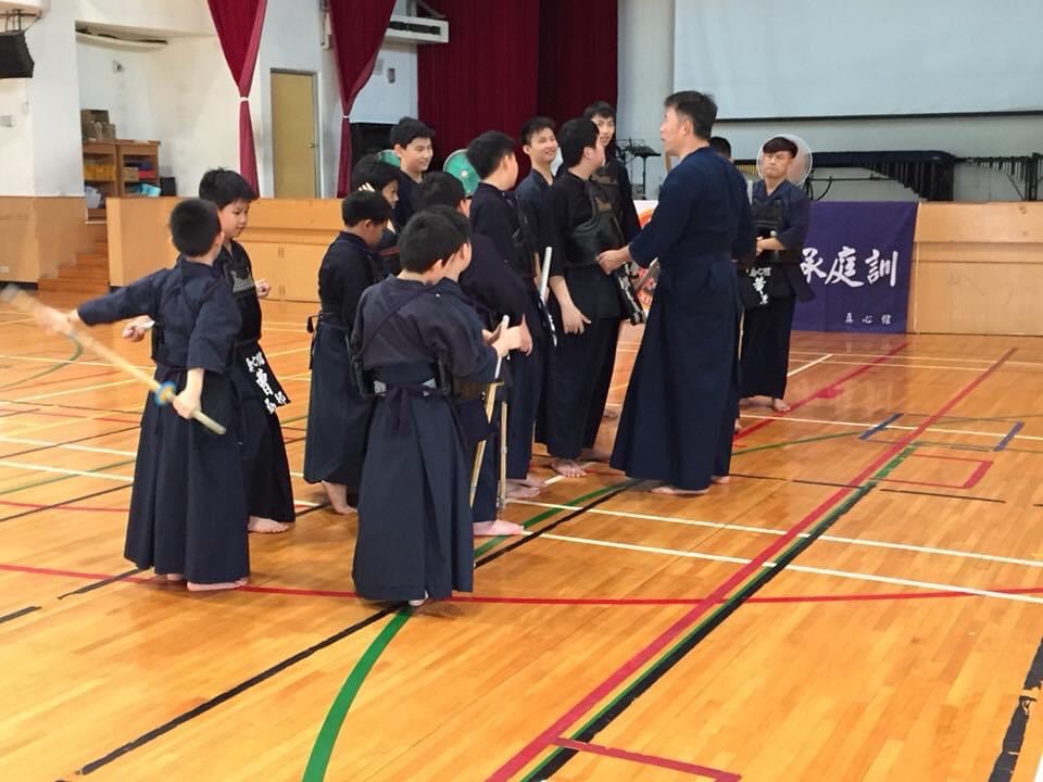 空中體育課