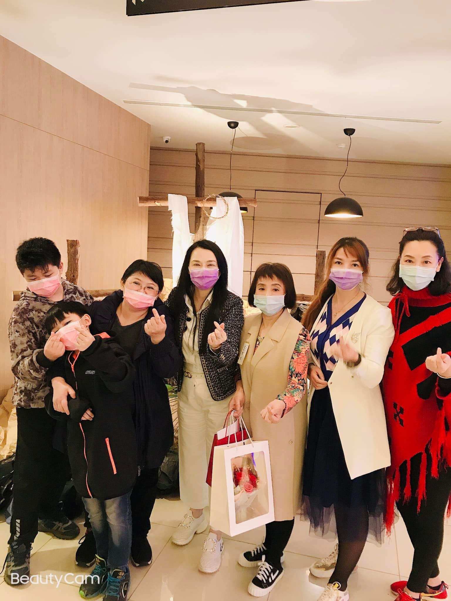 兩岸我的家 兩岸我的家