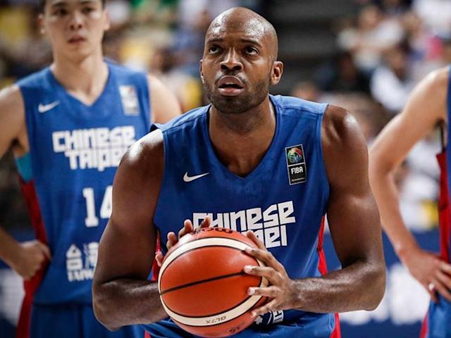 籃球季節到來之前的小風暴，新台灣人不是台灣人 ？