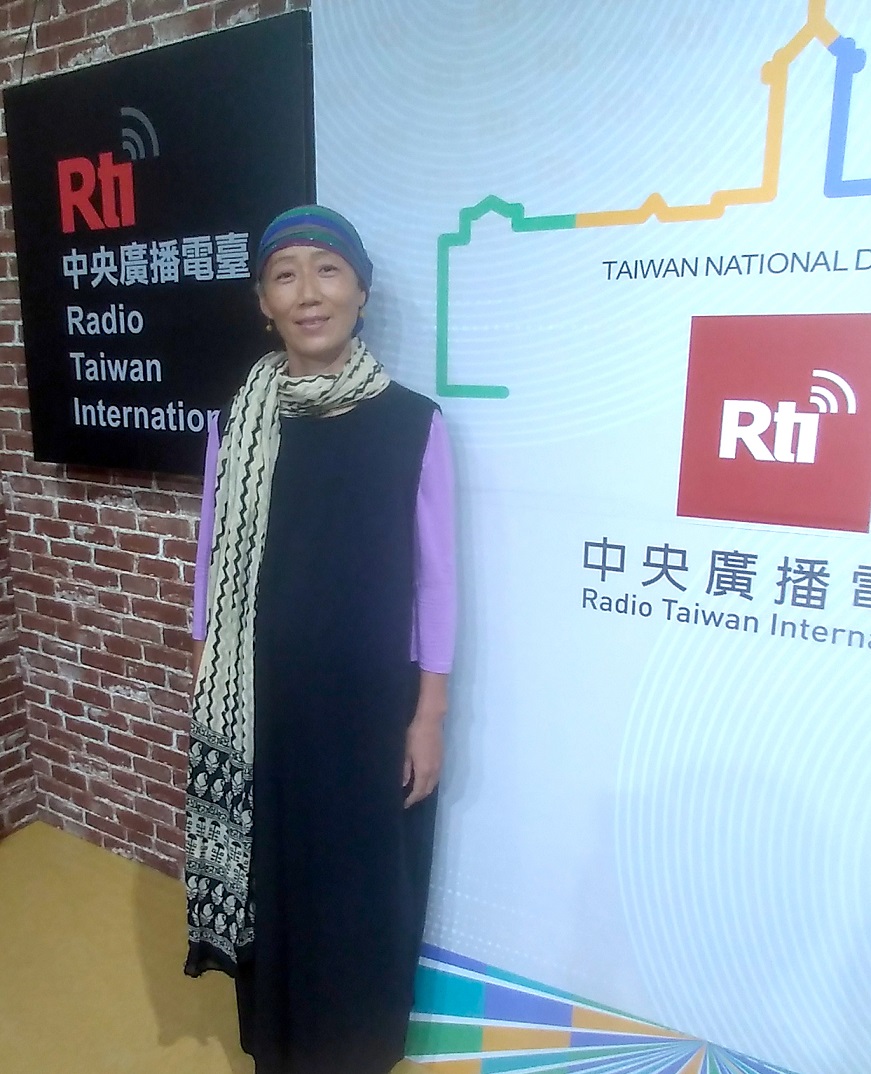 瓶中稿(華、粵)