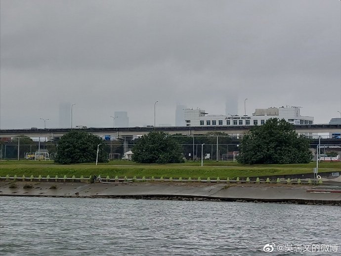 「生活美學」文哥談陳霞聽友趣味留言