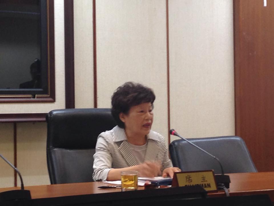 專題報導