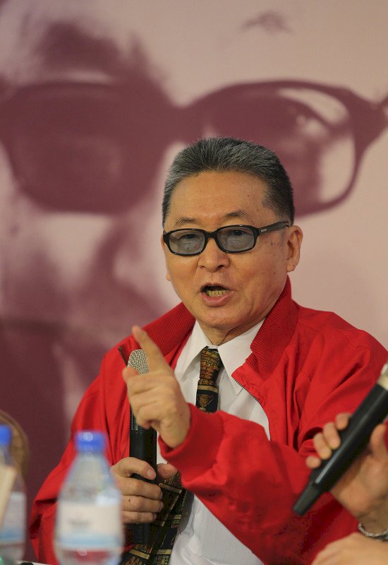 下週的台灣歷史回顧：立委李敖在立法院噴瓦斯槍、台灣光復節、外交部給江南遺孀人道慰問金