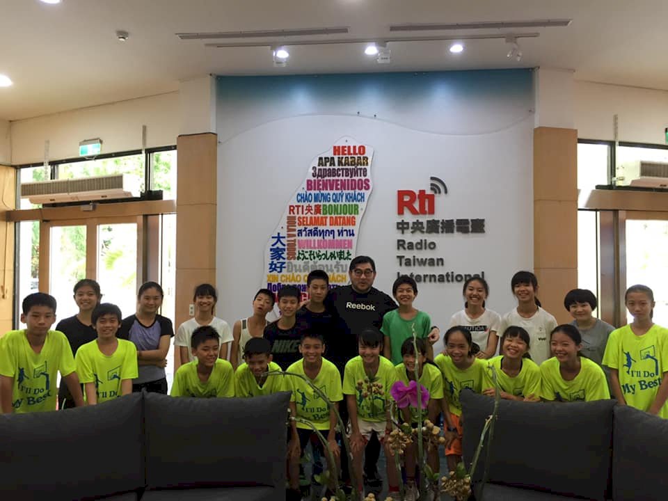 北投國小601班的一堂籃球課