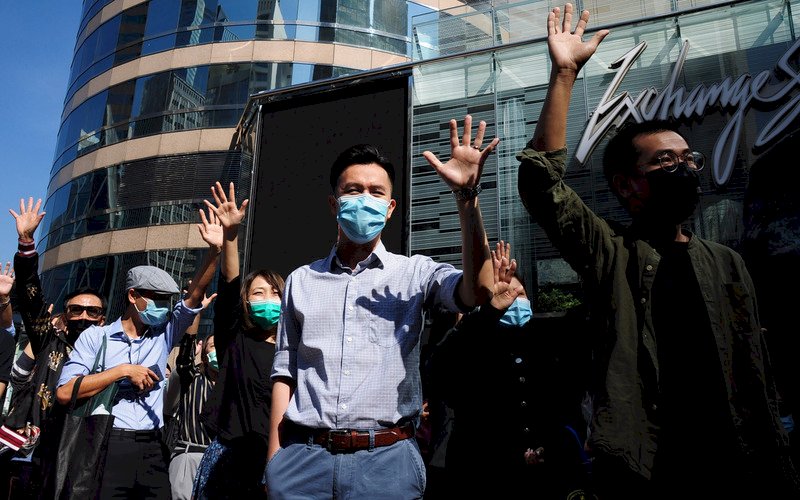 什麼是香港的緊急法、反蒙面法和司法核覆