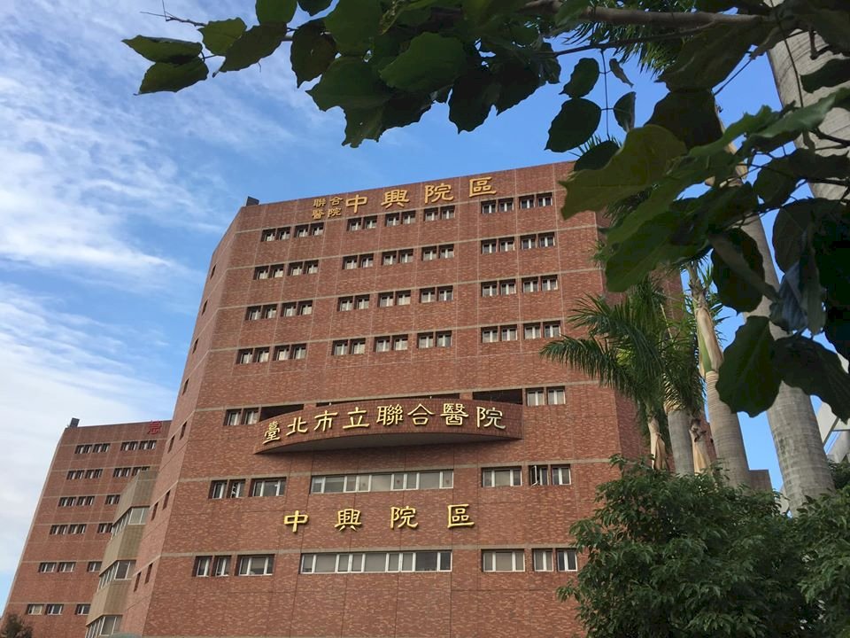 安寧照護的推手─黃盛堅