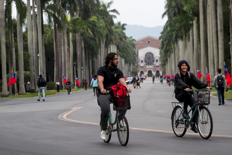 青春年華消逝  i世代大孩子怎麼了？