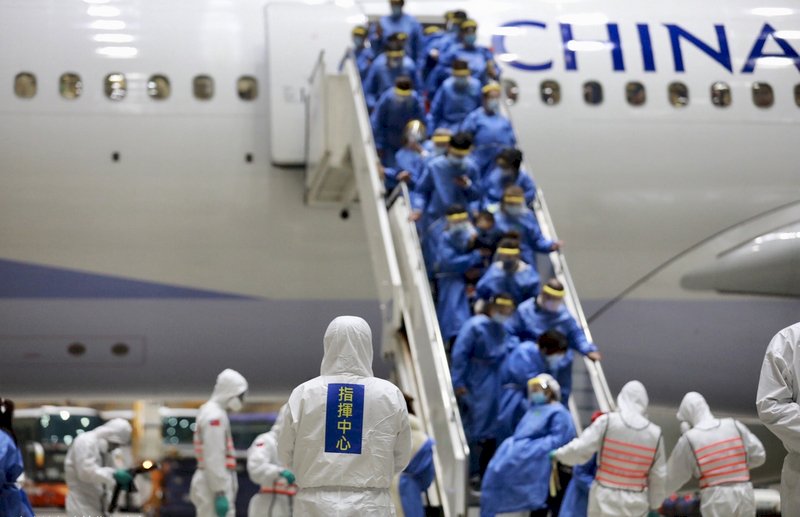 武漢包機接返國人 確立包機模式迫切