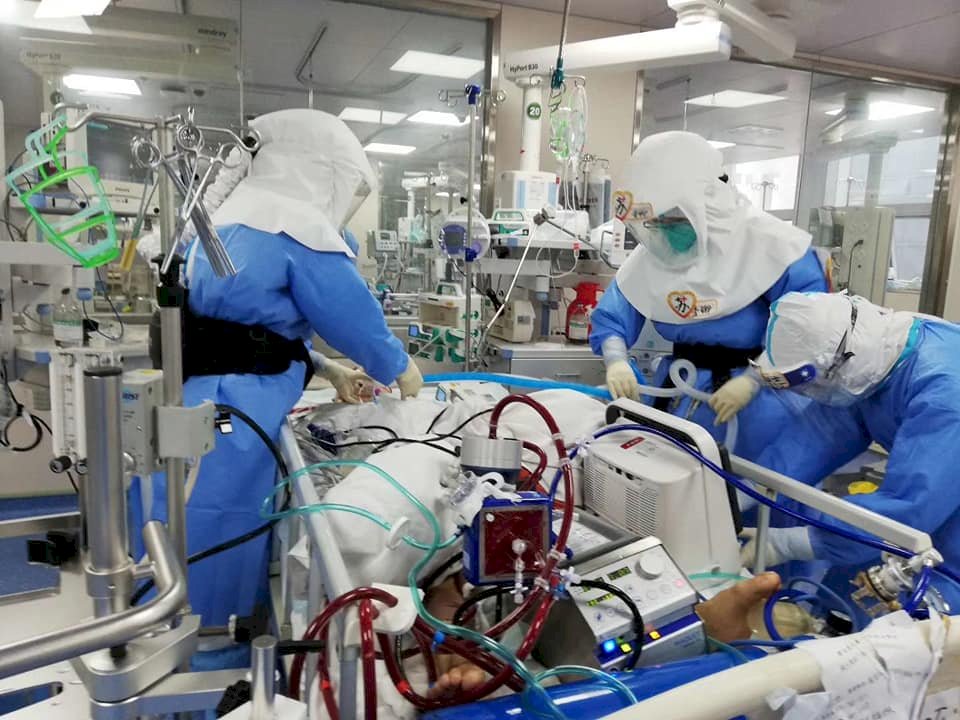 陸官媒操作控疫情 憂經濟衝擊
