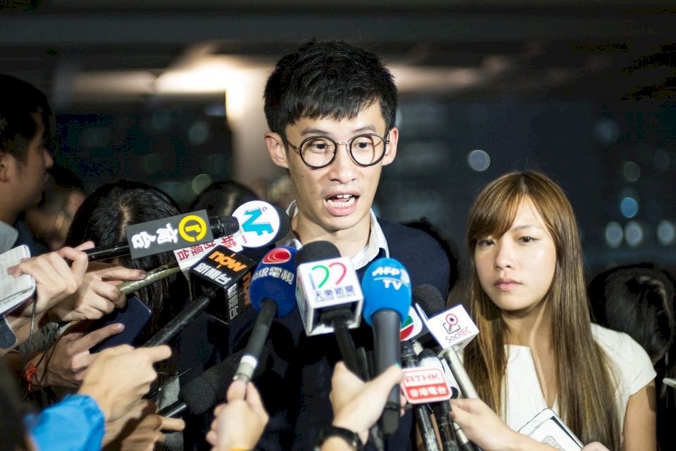 拜習通話、波洛西欲訪台、香港流亡議會啟動籌備、南京寺廟供奉戰犯牌位與余英時六四後對中共絕望