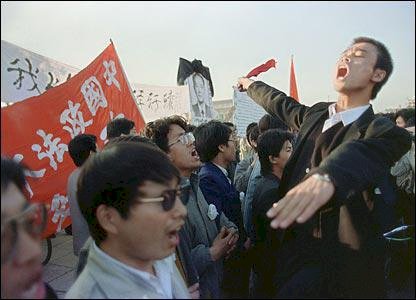 胡平老師談中共禁止民眾指桑罵槐地唱黨歌國歌