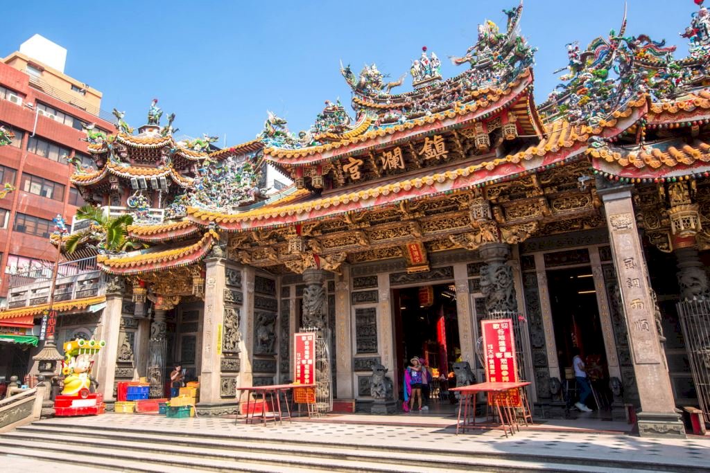 三月瘋媽祖:介紹大甲媽祖墶境活動