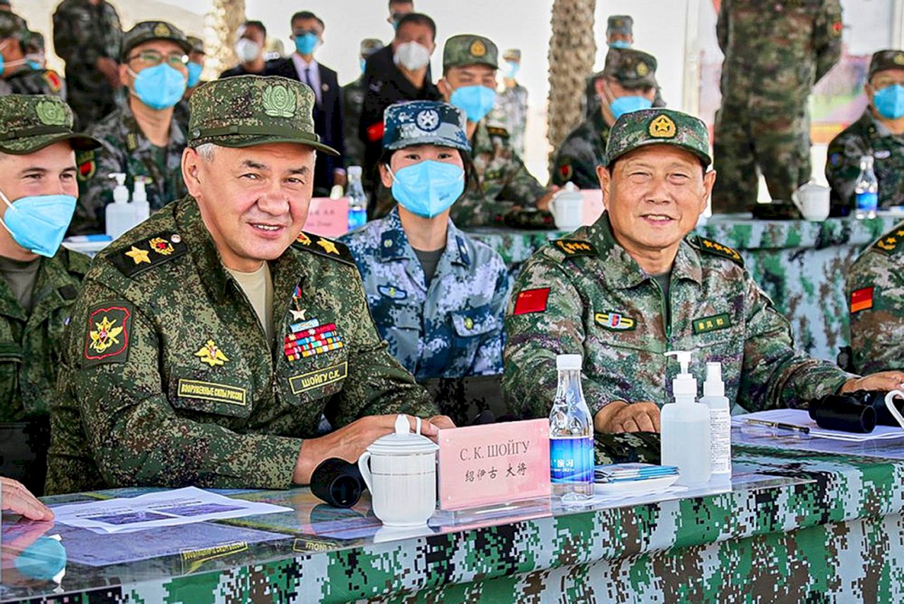 俄羅斯與阿富汗；中俄聯合軍事演習