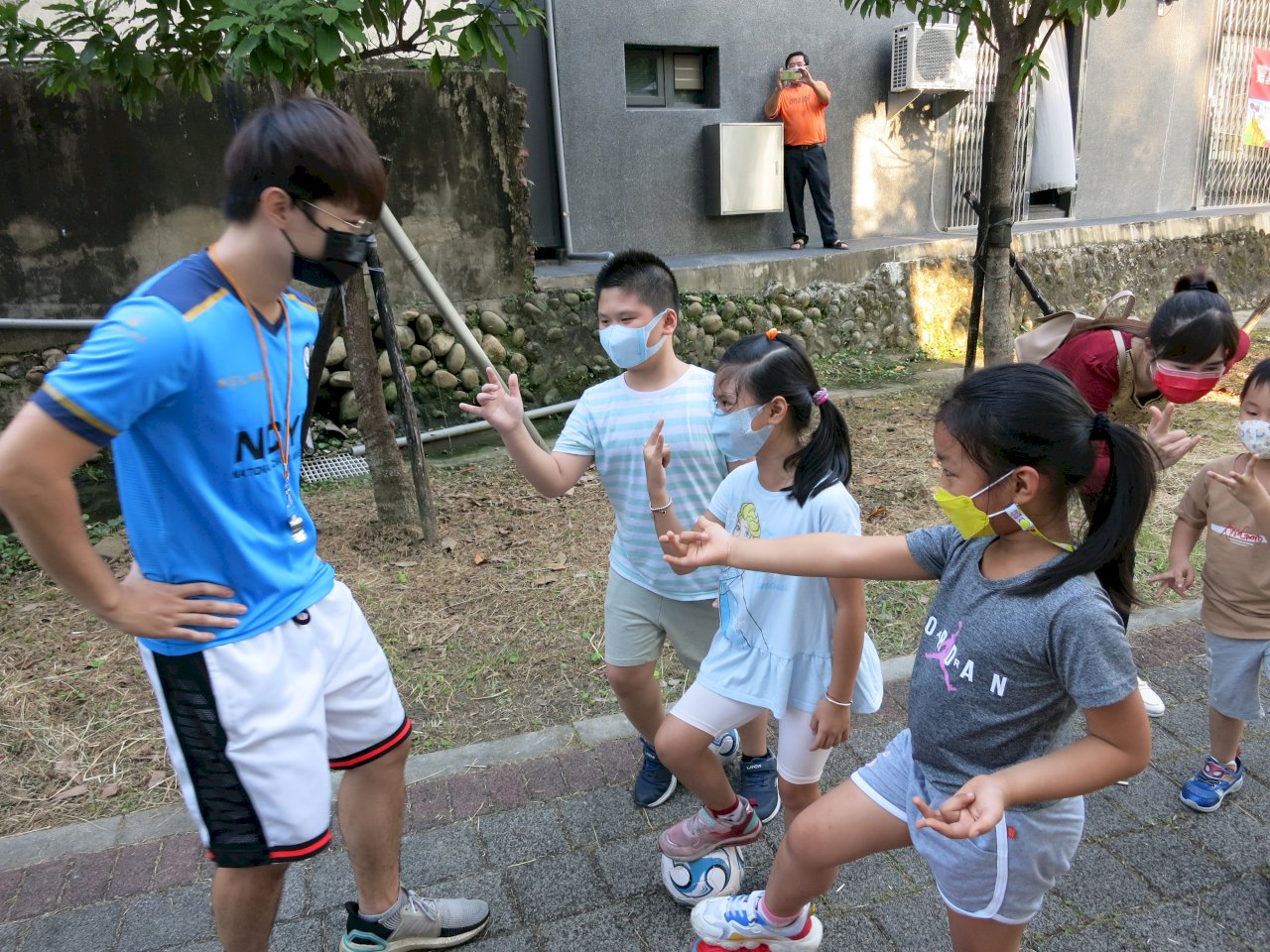 乘著自由之風而來  香港青年在台展開新生活