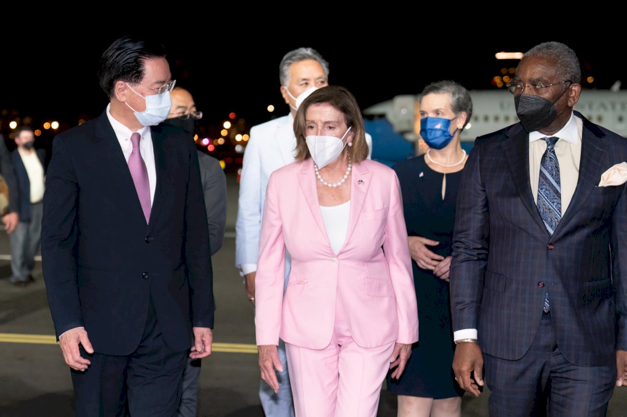 裴洛西若不訪台將會是她自己輸，拜登輸與民主黨輸，而贏的是台灣