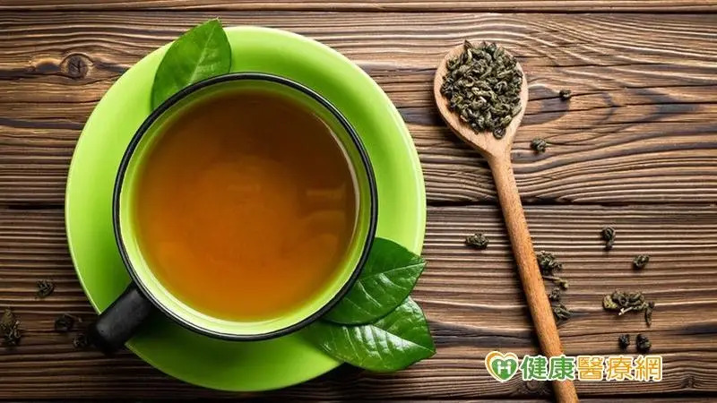 ◎無糖飲料真的無糖？夏日如何補充水份？專家這麼說……
