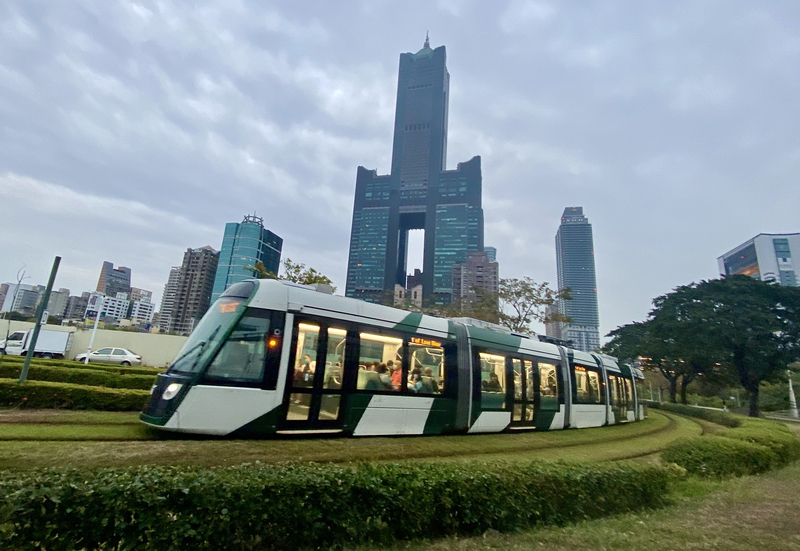 陸委會宣布20號開放港澳來台自由行 台灣搜救隊返台 土耳其機場響起5分鐘掌聲致謝