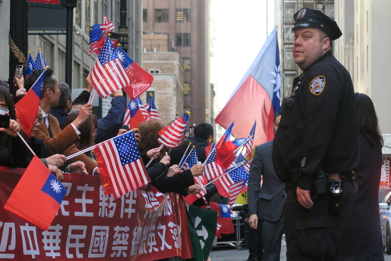 ◎劉必榮時間：共榮之旅啟動、以色列政治魔術師還能變出白兔？蒲亭為下階段談判拉高姿態、法中俄美都想插旗非洲