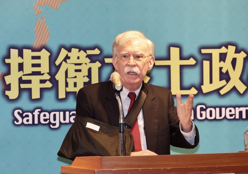 波頓：只要台灣存在，中國就覺得被冒犯了