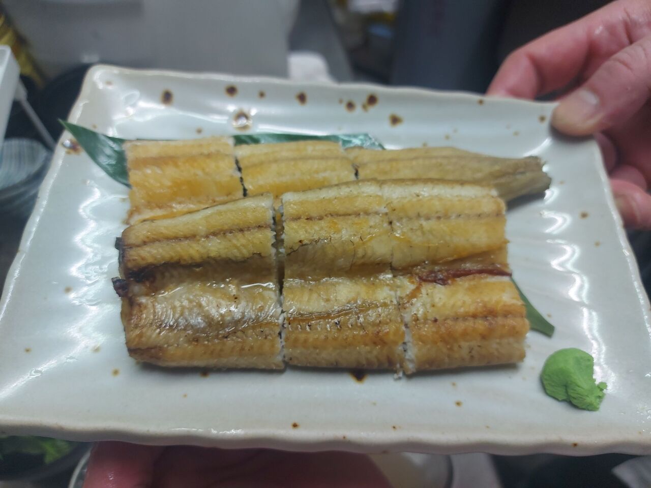 ◎做個鰻魚料理行家，別只知道蒲燒鰻，該試試白燒鰻了！