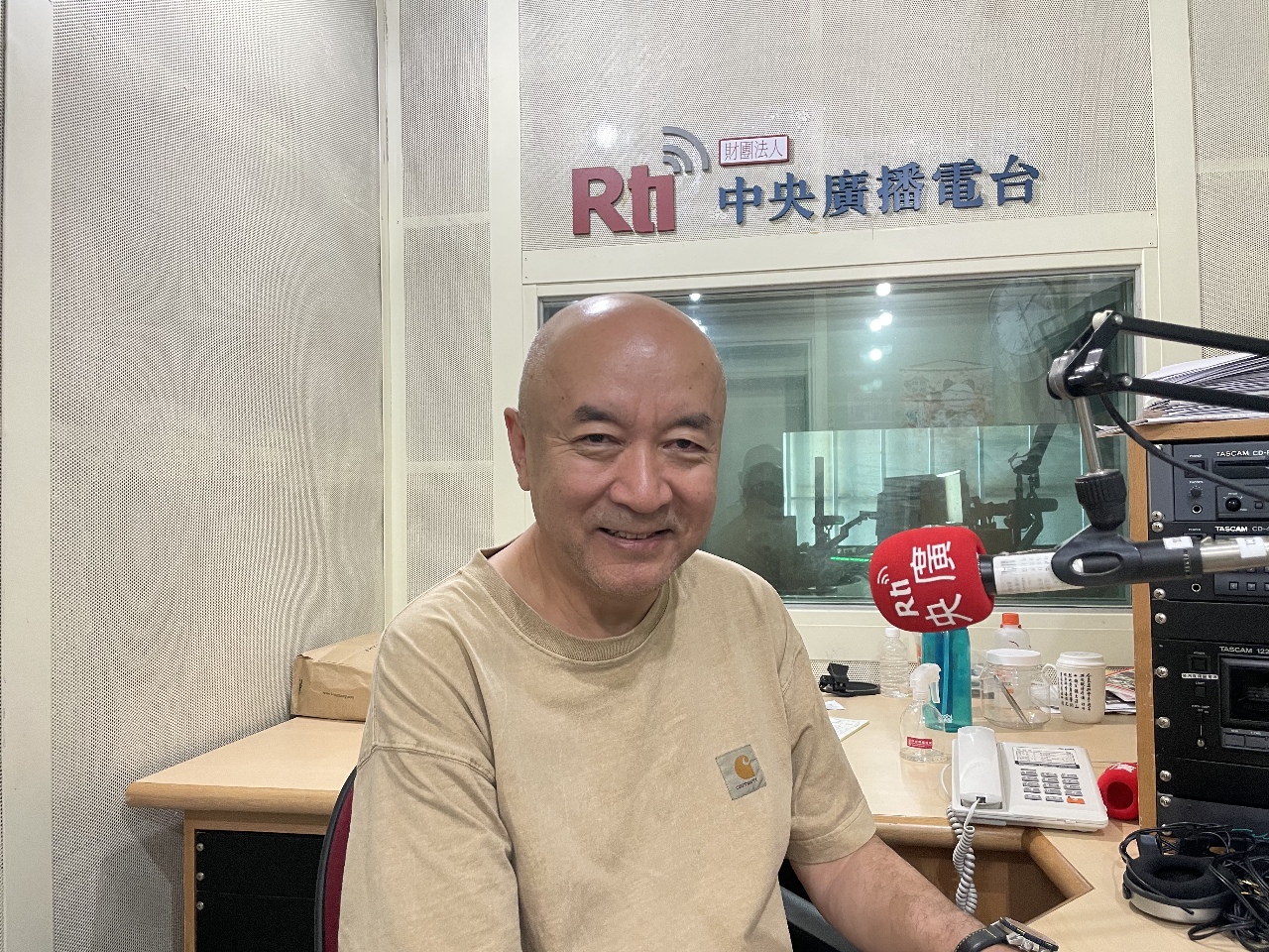 安華醫師：假訊息滿天飛 為何宣傳有效？