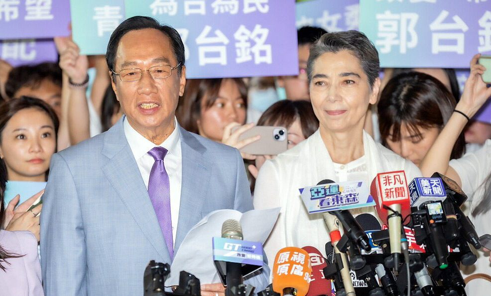 談新聞/李尚福秦剛被免職、愛國主義教育法、Do it ! 富士康被查稅、舉報得獎金  法律熱點/中國文物逃離大英博物館？