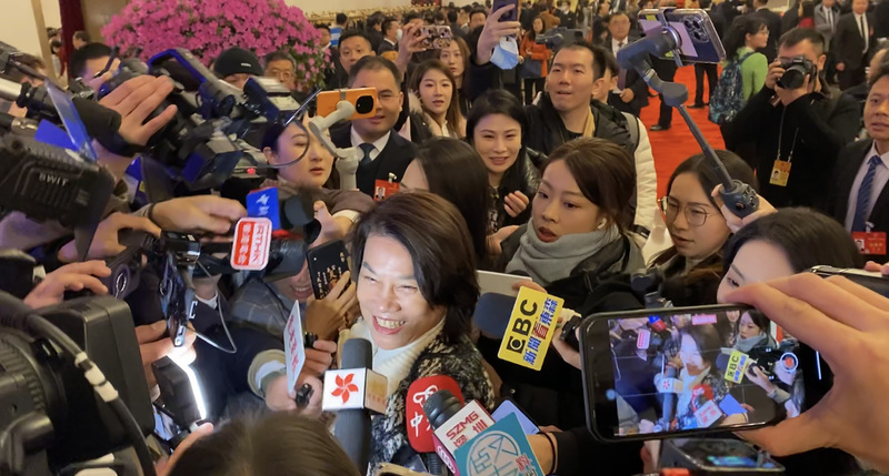 台北-北京：中國兩會採訪側記